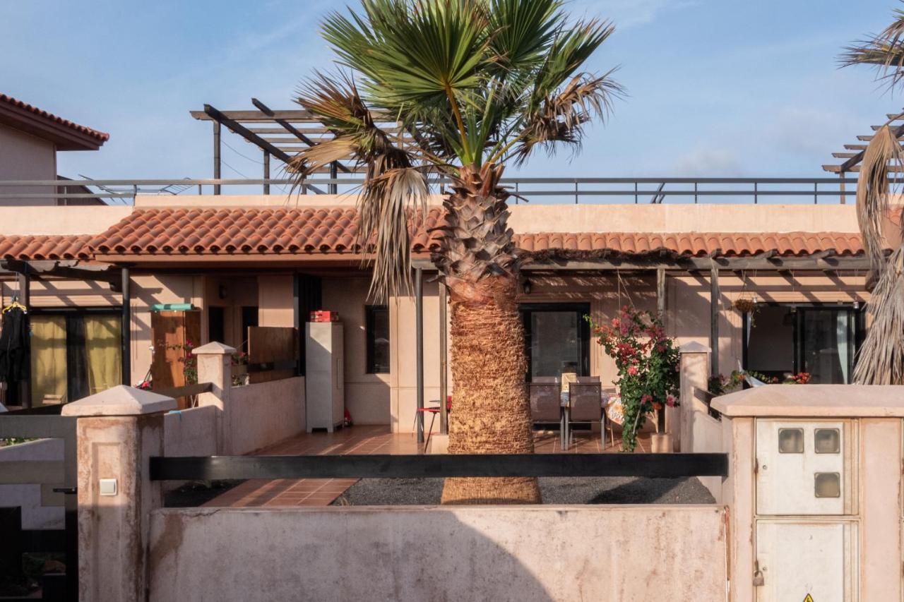 Casa Belle - No Stress Holidays Lajares Exterior photo